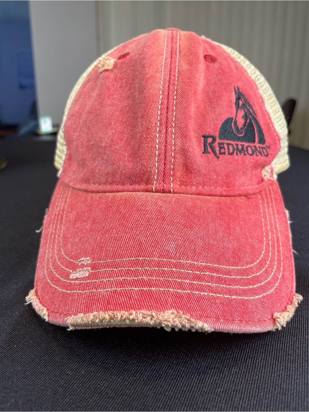 NWOT Redmond Trucker Hat Headmost SnapBack distressed horse equestrian unisex